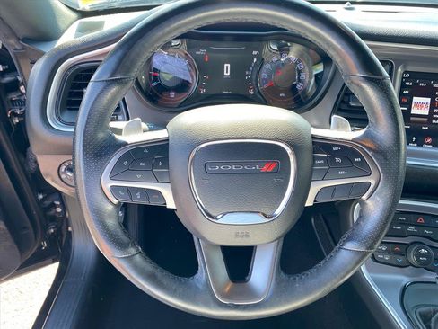 Used 2019 Dodge Challenger R/T w/ Blacktop Package RWD image 10