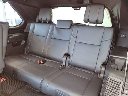 Used 2026 Toyota Sequoia Platinum AWD/4WD image 13