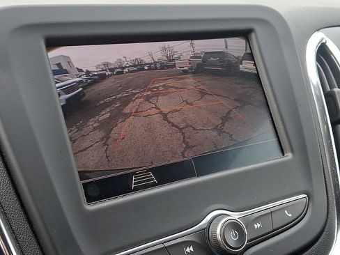 Used 2024 Chevrolet Equinox LT w/ LPO, Floor Liner Package image 17