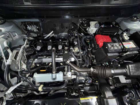 Certified 2024 Nissan Kicks SR image 22