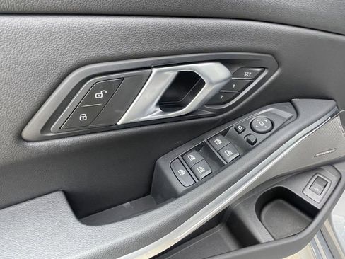 Used 2025 BMW 330i Sedan w/ Premium Package image 19