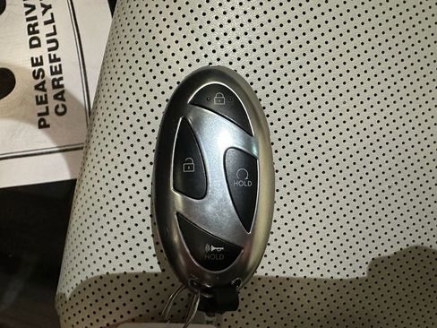 Used 2025 Hyundai Santa Fe SEL AWD/4WD image 17