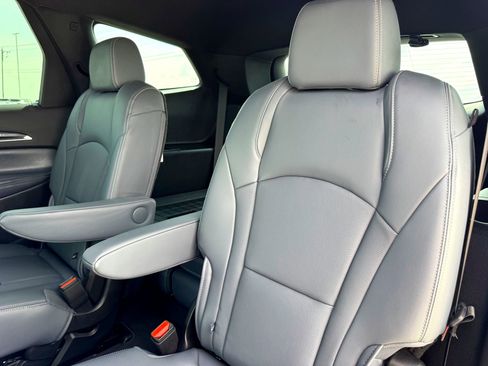 Used 2024 Buick Enclave Essence w/ Trailering Package, 5000 lbs. image 15