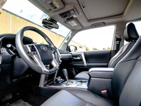 Used 2022 Toyota 4Runner SR5 Premium w/ TRD Black Wheel Package (TMS) AWD/4WD image 5