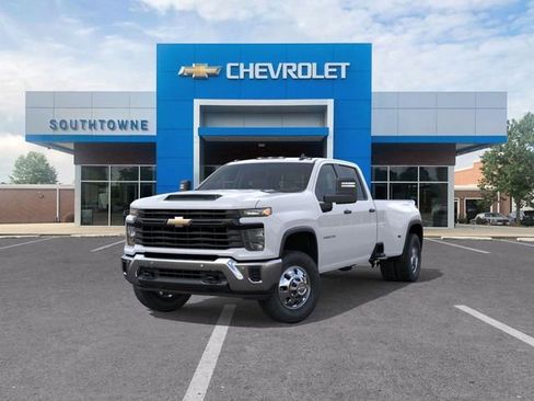 New 2026 Chevrolet Silverado 3500 W/T image 8