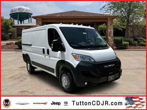 New 2024 RAM ProMaster 1500 w/ Convenience Group image 1