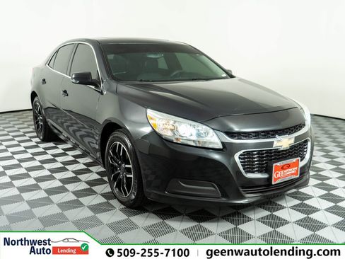 Used 2015 Chevrolet Malibu LT image 1