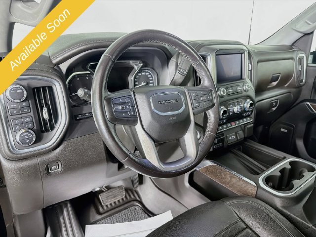 Used 2022 GMC Sierra 2500 Denali w/ Denali Black Diamond Edition AWD/4WD image 9