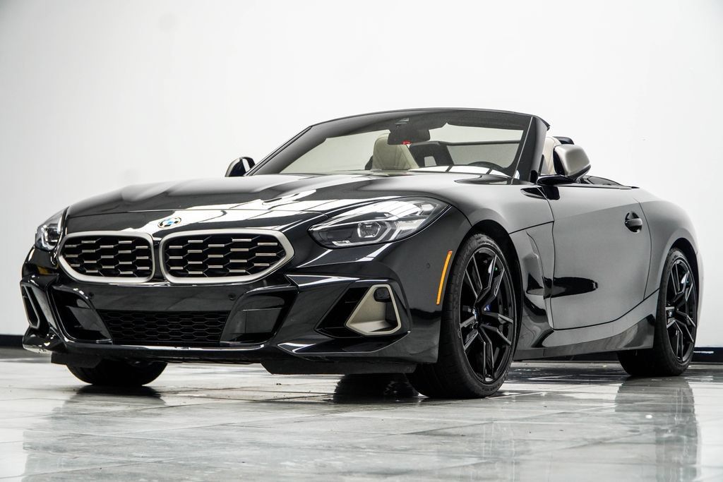 Used 2024 BMW Z4 M40i w/ Premium Package RWD image 11