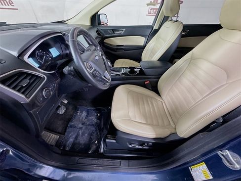 Used 2018 Ford Edge SEL w/ Equipment Group 201A image 24