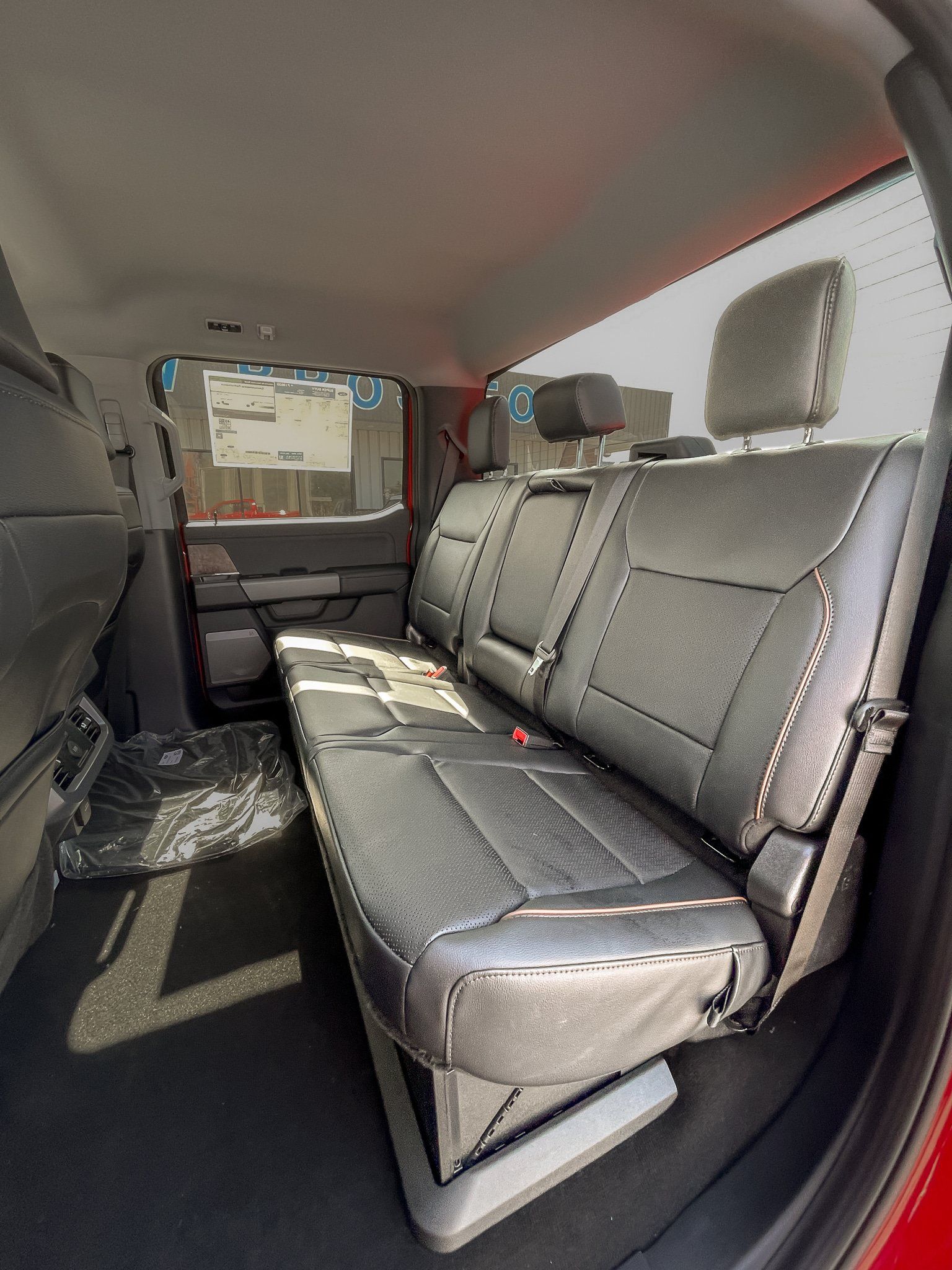 New 2026 Ford F350 Lariat w/ FX4 Off-Road Package AWD/4WD image 9