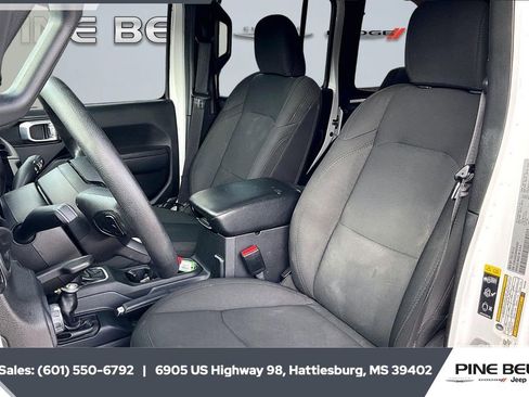 Used 2022 Jeep Wrangler Unlimited Sport image 18