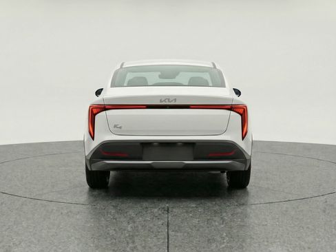 Used 2025 Kia K4 FWD image 7