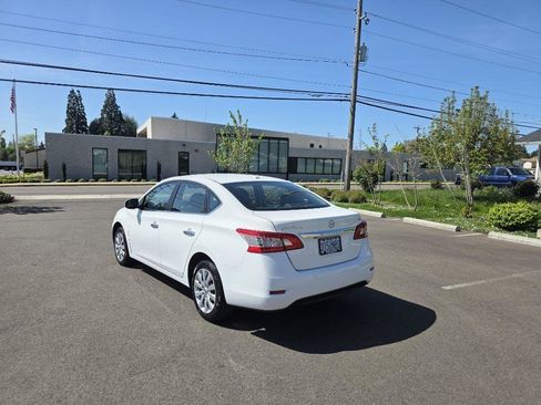 Used 2015 Nissan Sentra SV FWD image 8