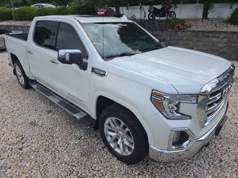 Used 2020 GMC Sierra 1500 SLT w/ SLT Premium Plus Package AWD/4WD image 11