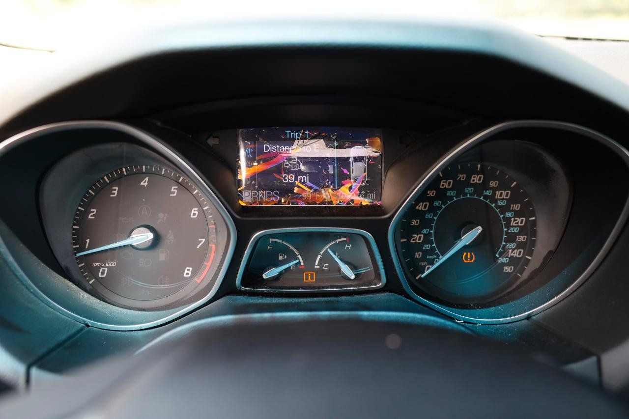Used 2012 Ford Focus SE FWD image 28