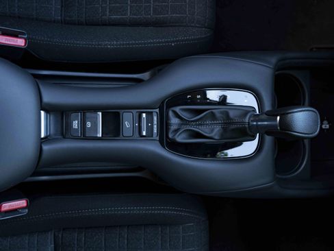 Used 2026 Honda HR-V LX image 27