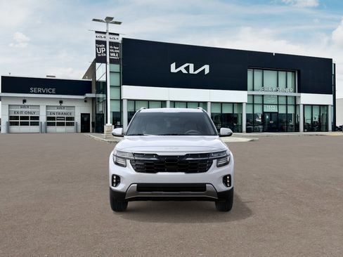 New 2026 Kia Seltos SX AWD/4WD image 2