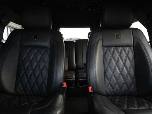 Used 2016 Ford F450 XLT w/ XLT Interior Package image 4