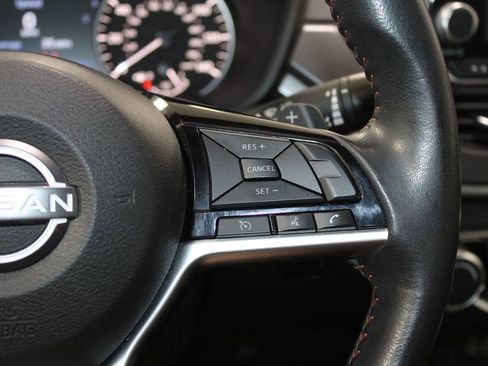 Used 2024 Nissan Altima 2.5 SR image 35