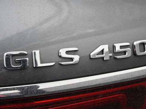 Used 2020 Mercedes-Benz GLS 450 4MATIC image 17