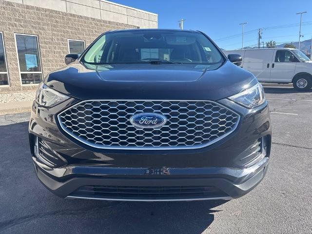Certified 2024 Ford Edge SEL w/ Convenience Package AWD/4WD image 5