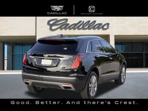 Used 2023 Cadillac XT5 Premium Luxury w/ Technology Package FWD image 3