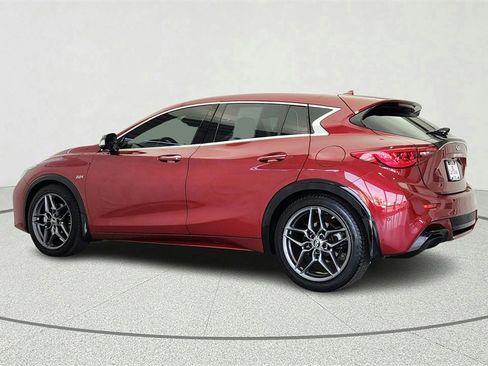 Used 2018 INFINITI QX30 Sport w/ Sport Leather Package image 5