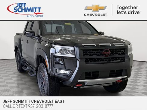 Used 2025 Nissan Frontier PRO-4X w/ Pro Convenience Package image 1