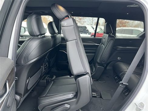New 2025 Jeep Grand Cherokee L Limited w/ Trailer Tow Package image 6