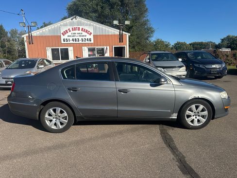 Used 2007 Volkswagen Passat 2.0T image 4