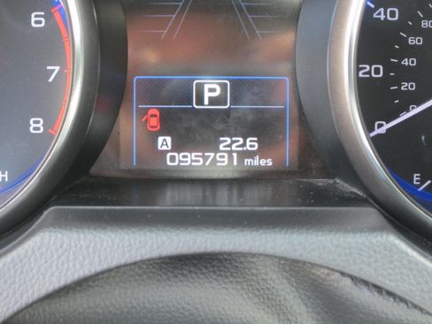 Used 2017 Subaru Outback 2.5i Limited image 34