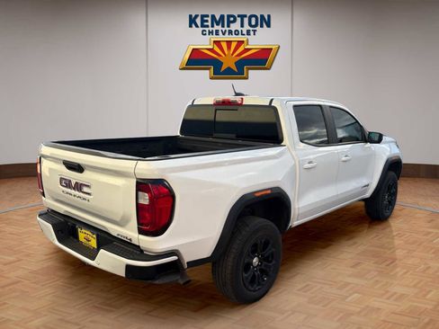 Used 2023 GMC Canyon AT4 w/ AT4 Premium Package image 13