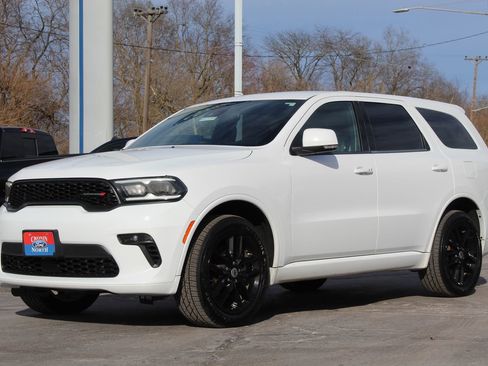 Used 2022 Dodge Durango GT image 3