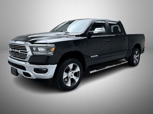 Used 2023 RAM 1500 Laramie AWD/4WD image 1