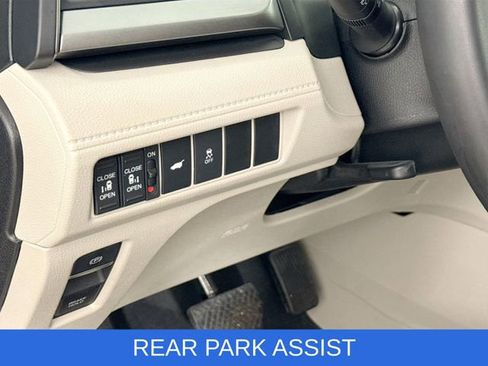 Used 2025 Honda Odyssey EX-L image 28