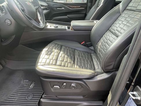 Used 2022 Cadillac Escalade Premium Luxury Platinum AWD/4WD image 14