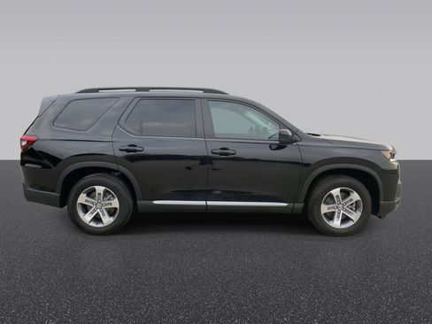 Certified 2026 Honda Pilot EX-L image 10