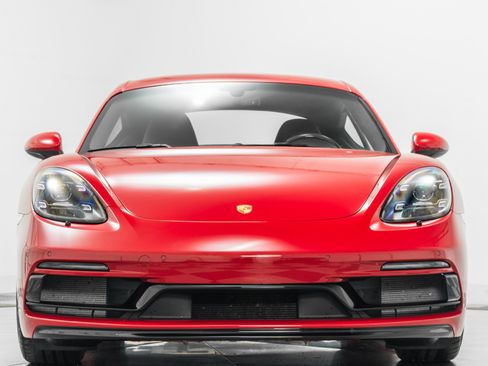 Used 2025 Porsche 718 Cayman GTS image 4