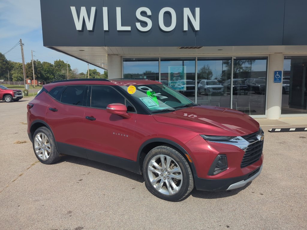 Used 2019 Chevrolet Blazer LT w/ Sun and Wheels Package FWD image 1