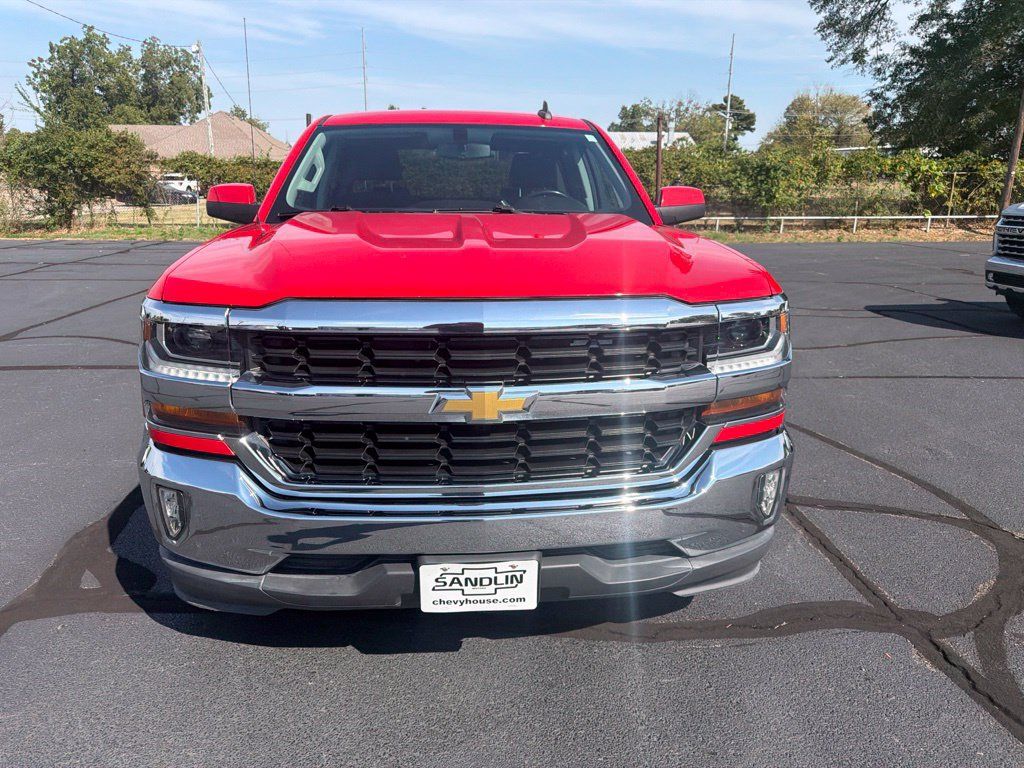 Used 2018 Chevrolet Silverado 1500 LT w/ Texas Edition RWD image 3