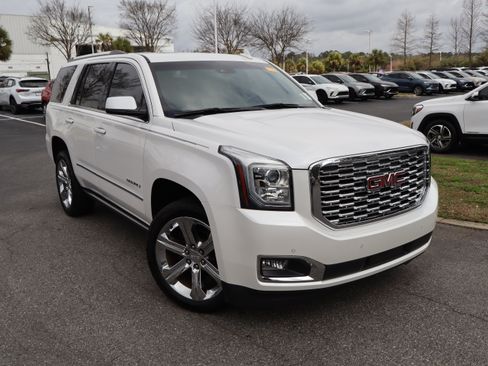 Used 2019 GMC Yukon Denali w/ Open Road Package image 2