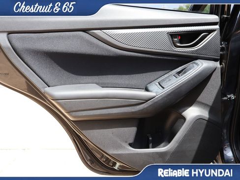 Used 2019 Subaru Crosstrek 2.0i w/ Eyesight System image 17