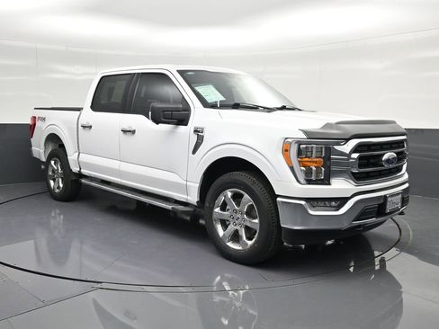 Used 2023 Ford F150 XLT w/ Equipment Group 302A High image 5