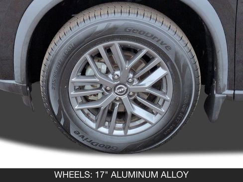 Certified 2023 Nissan Rogue S image 11