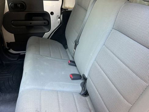 Used 2007 Jeep Wrangler Unlimited Sahara AWD/4WD image 5