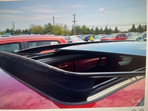 Used 2024 GMC Terrain AT4 w/ Tech Package image 8