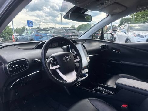 Used 2019 Toyota Prius Prime Advanced FWD image 14