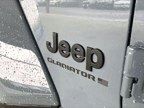 New 2026 Jeep Gladiator Sport image 20