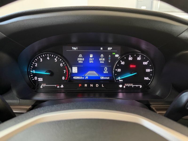 Used 2021 Ford Explorer Limited w/ Equipment Group 301A RWD image 29